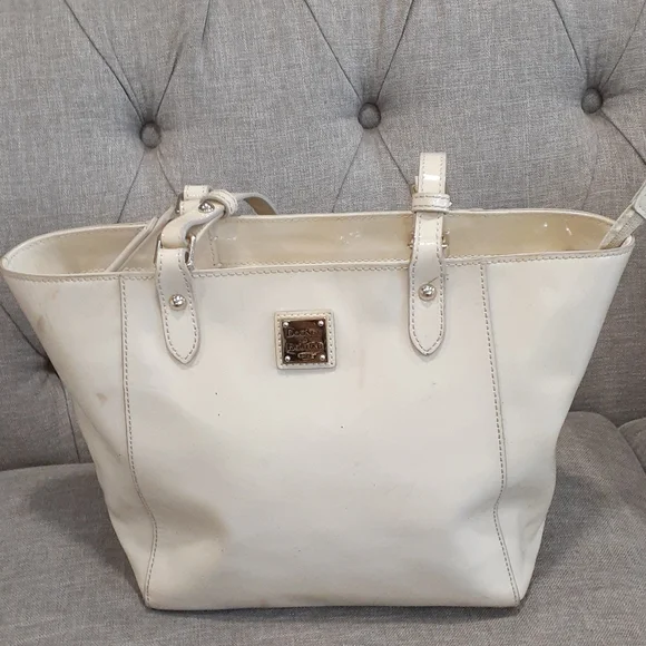 Dooney and bourke Patten leather shoulder bag - Picture 1 of 17